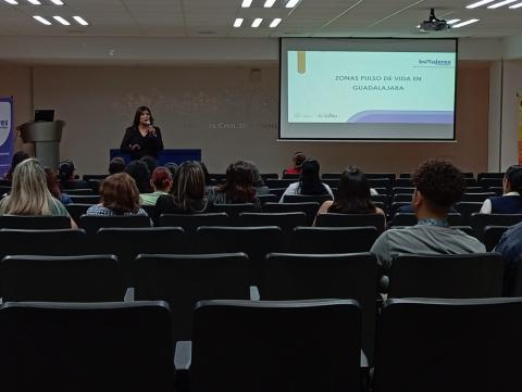 Charla Zona Pulso de Vida Juan I. Menchaca